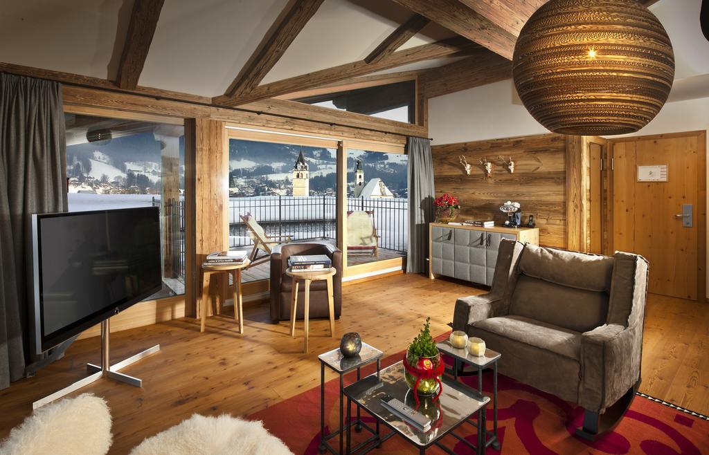 Kitzhof Mountain Design Resort คิทซ์บือห์ ภายนอก รูปภาพ