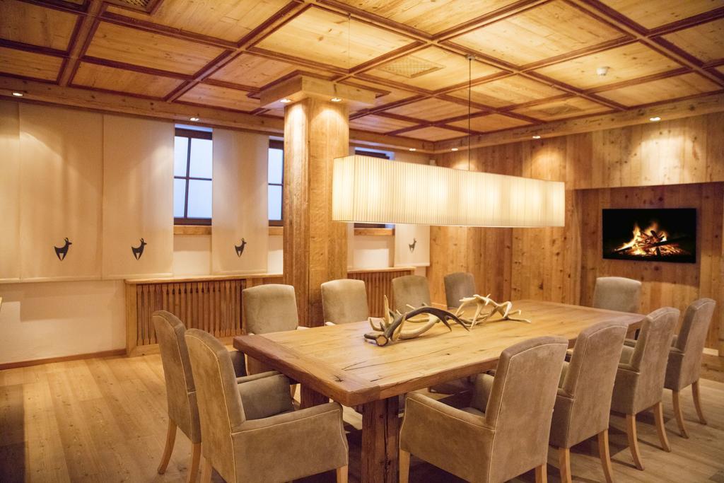 Kitzhof Mountain Design Resort คิทซ์บือห์ ภายนอก รูปภาพ